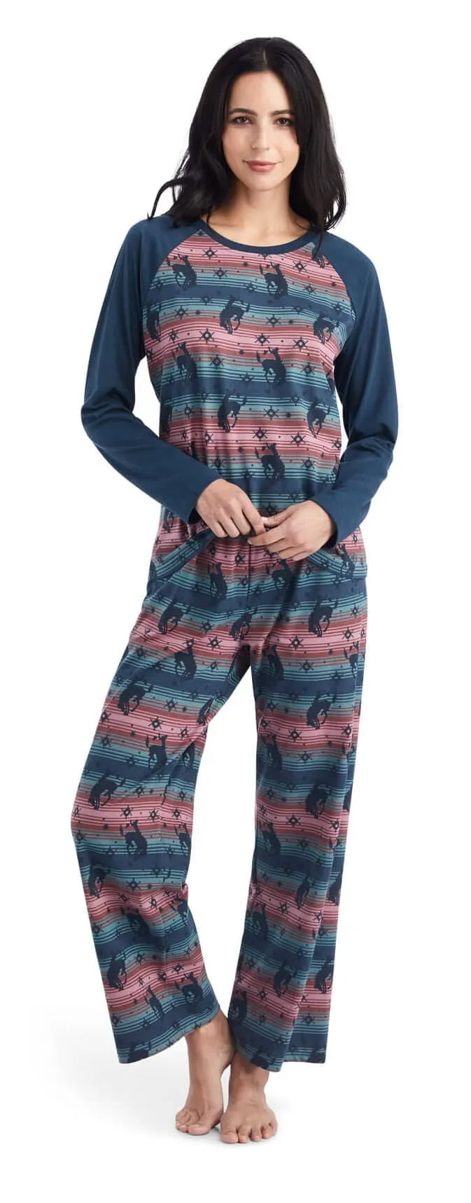 Ariat Womens Bucking Serape Pajama Set for Optimal Style and Comfort