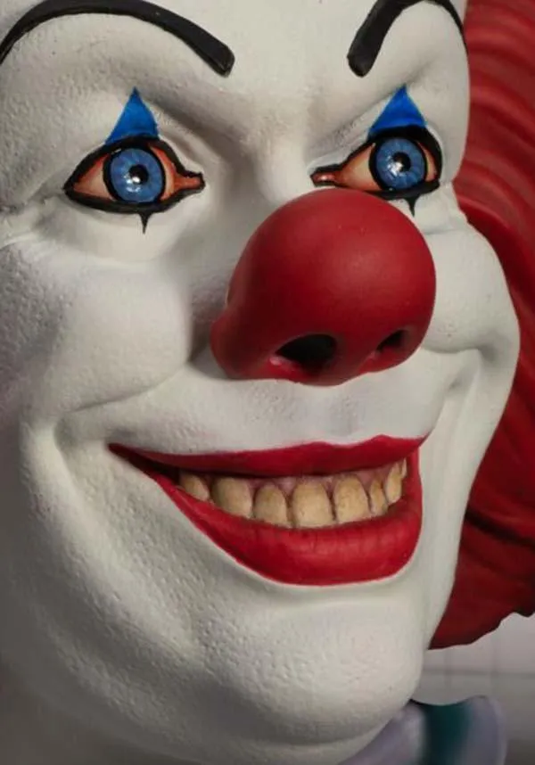 It 1990: Pennywise 18" Roto | PLUSH