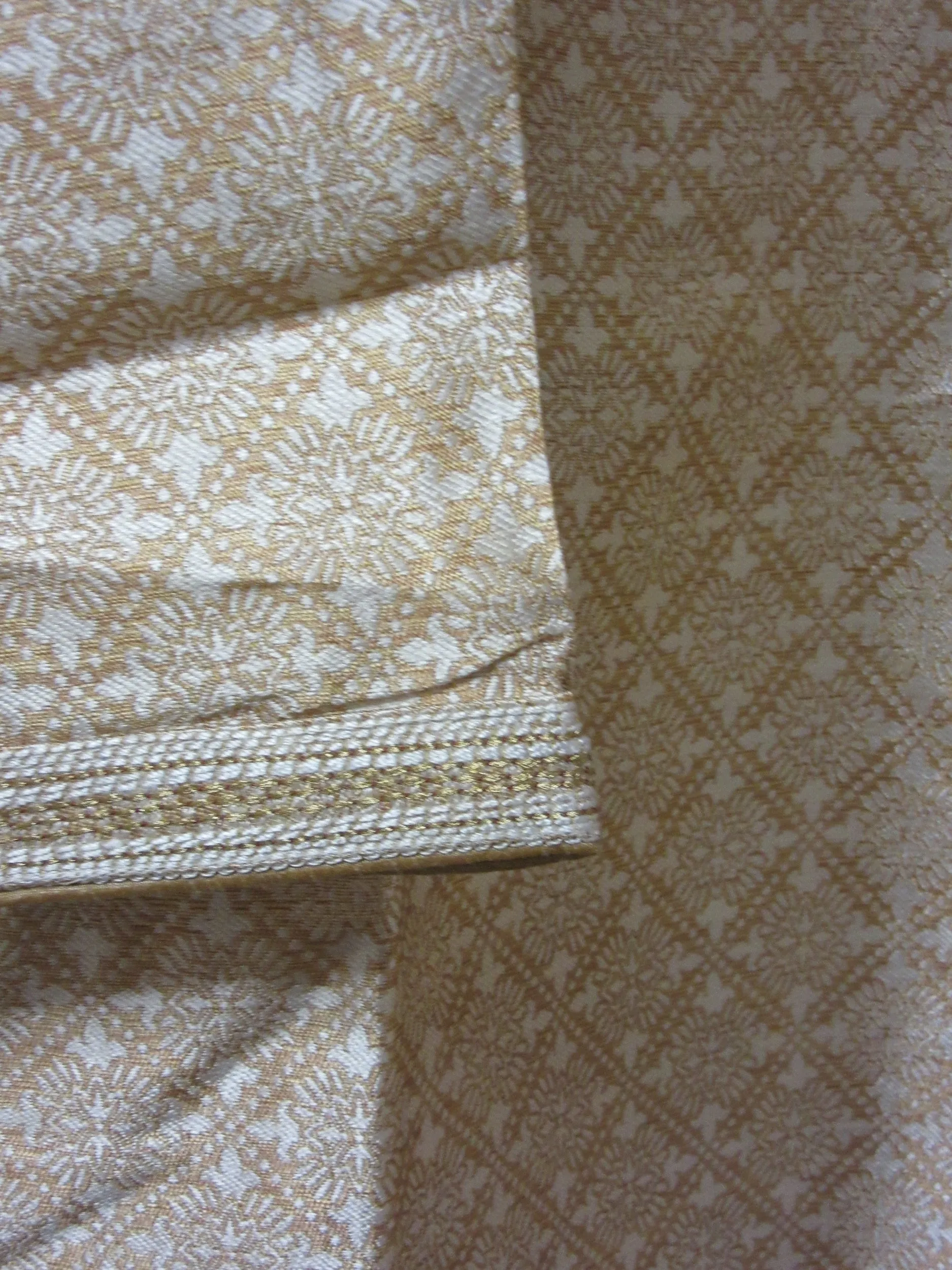 Men's 4581148 Ivory Brocade Kurta Pajama Sets Assorted Size