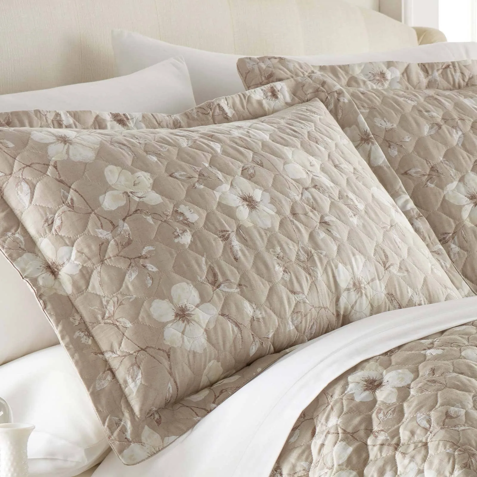 Mystic Garden Quilt Set