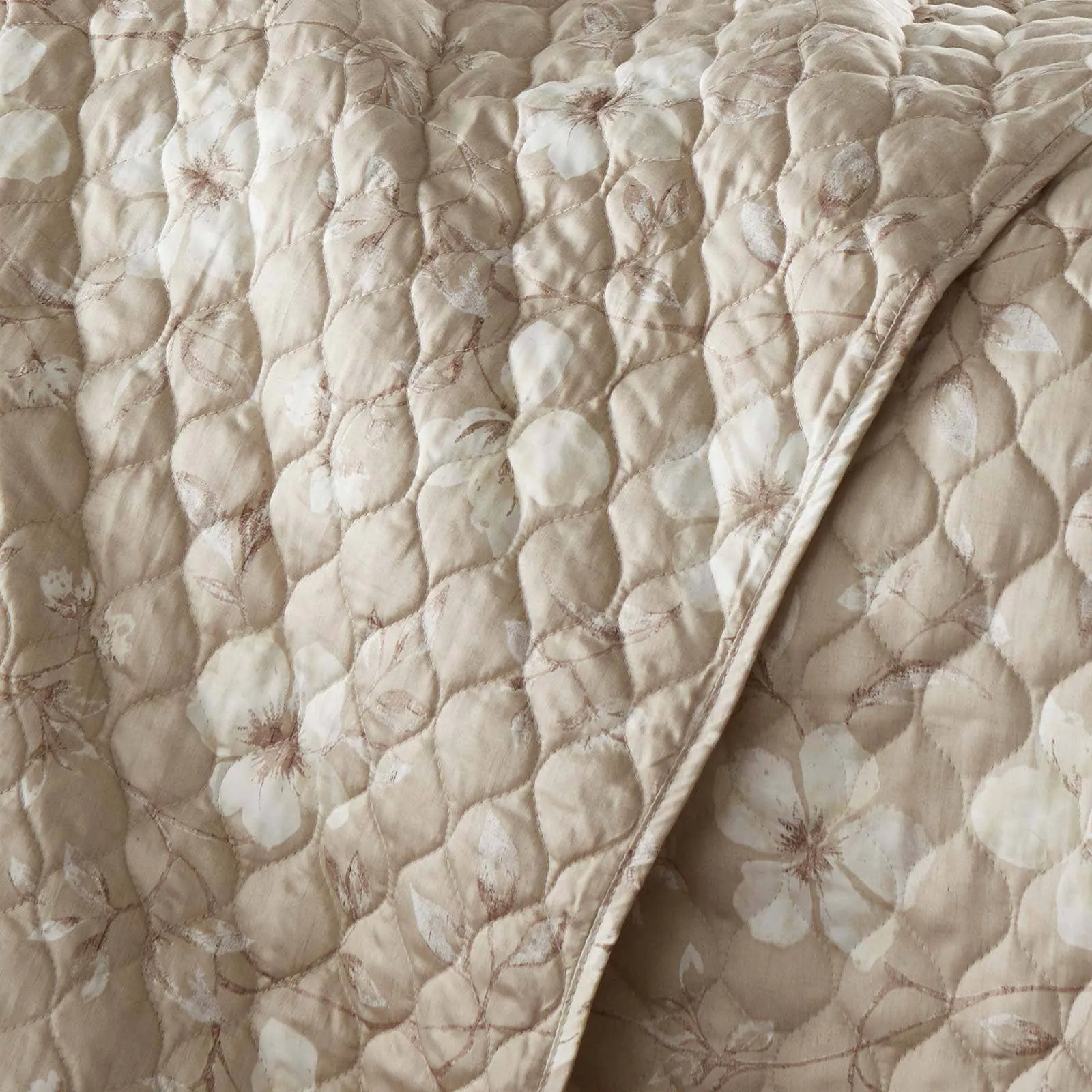Mystic Garden Quilt Set