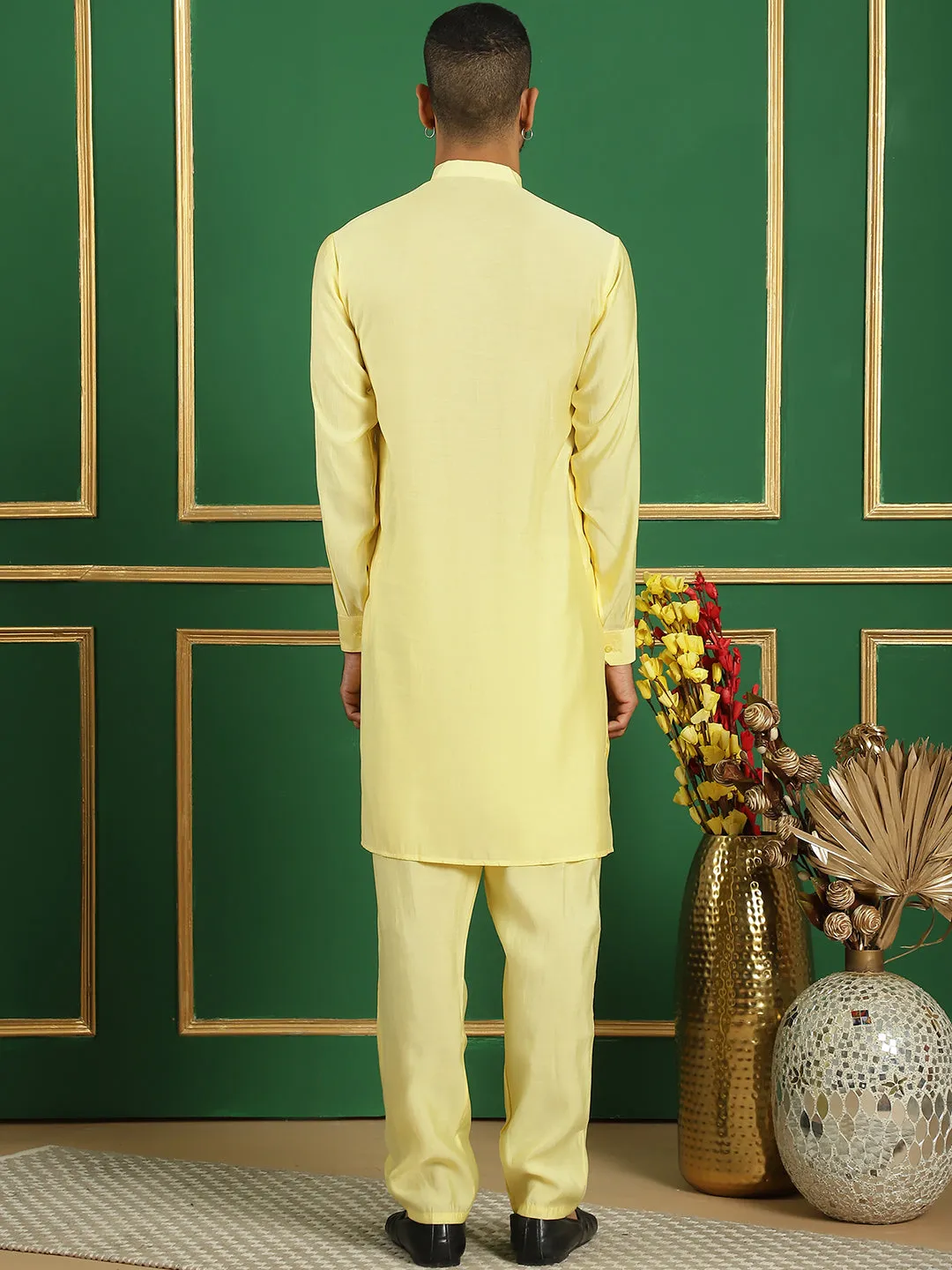 Solid Silk Blend Kurta With Churidar