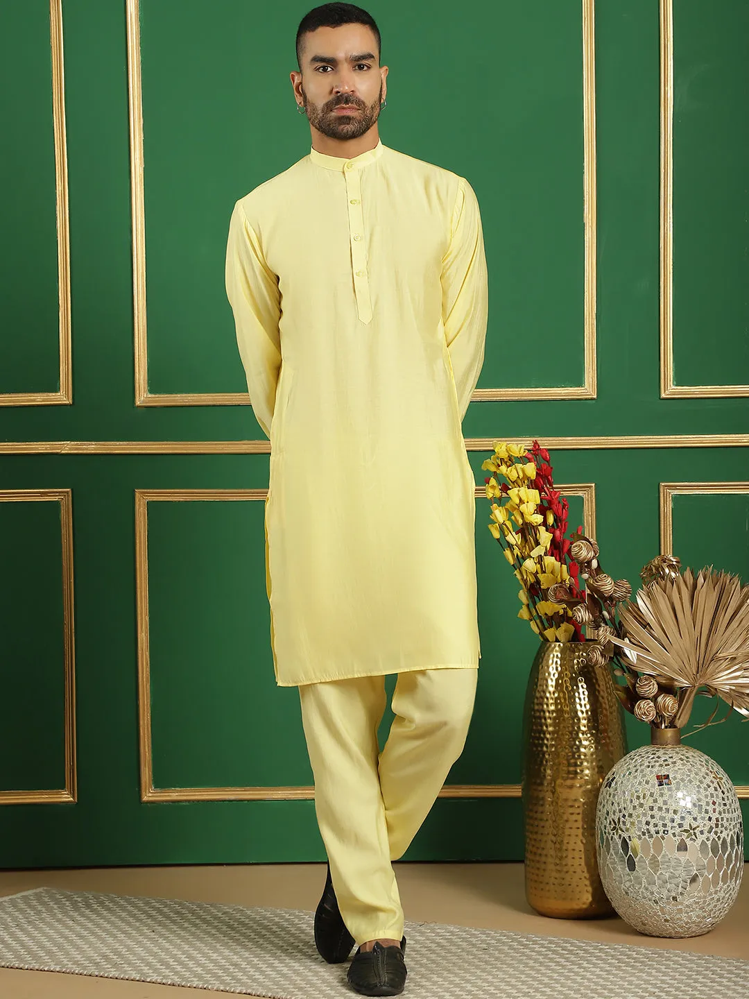 Solid Silk Blend Kurta With Churidar
