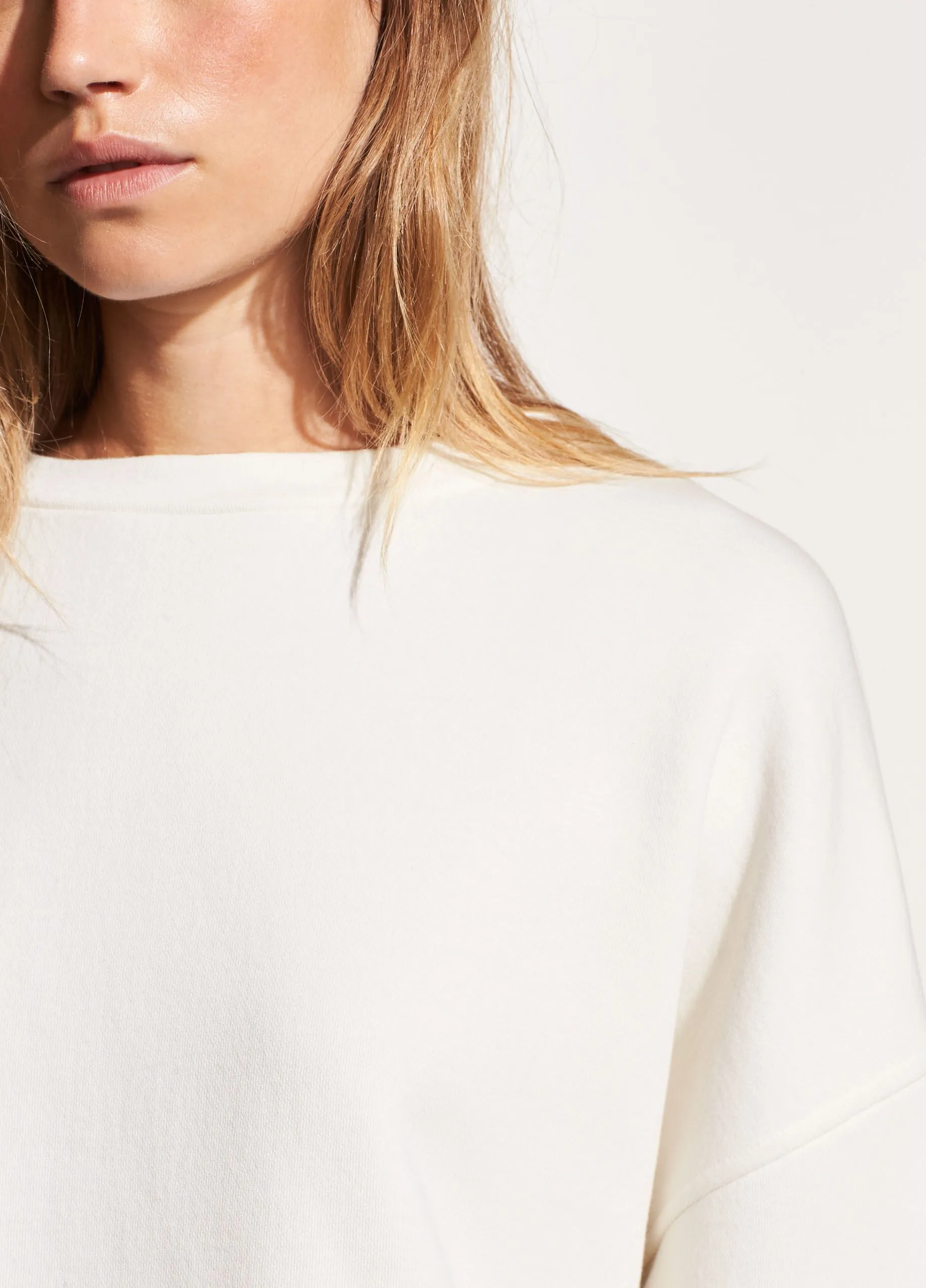 Vince - Pullover Cotton Sweatshirt in Vanilla